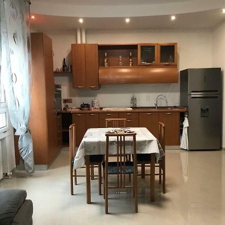 B&B Appartamento Anna Болоня Екстериор снимка